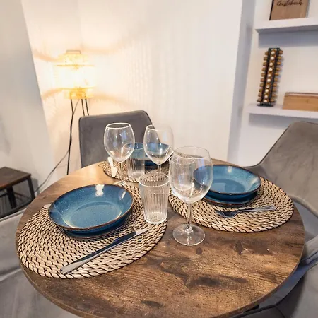 Haus Lahnblick Bleser * Ланштайн