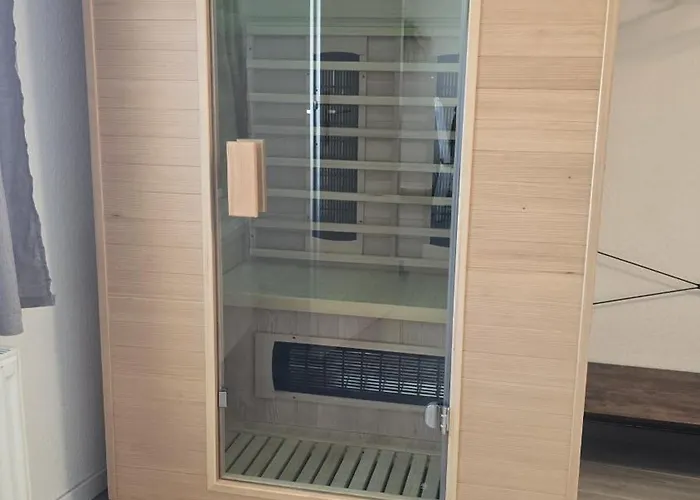 Haus Lahnblick Bleser * ラーンシュタイン