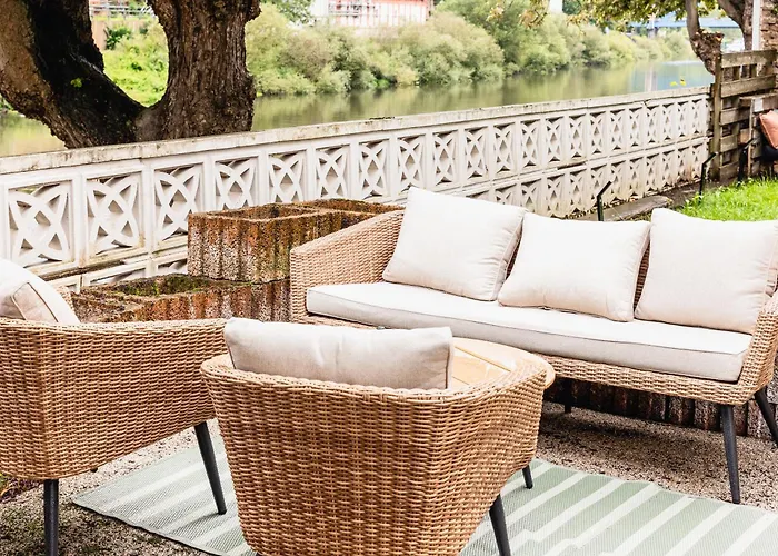 アパート Haus Lahnblick Bleser ラーンシュタイン