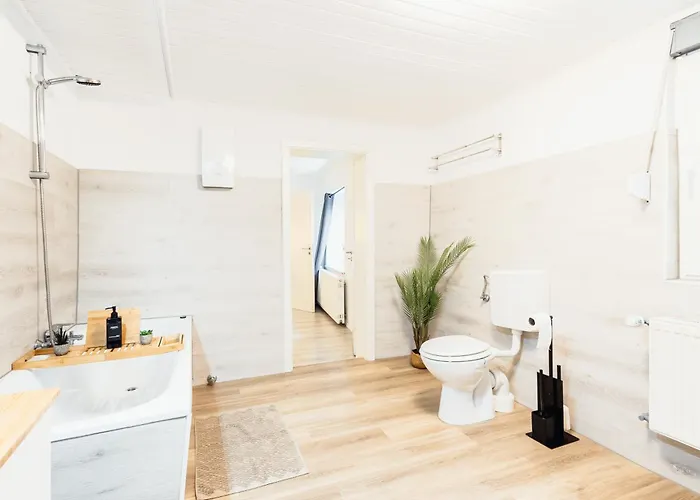 Haus Lahnblick Bleser * ラーンシュタイン